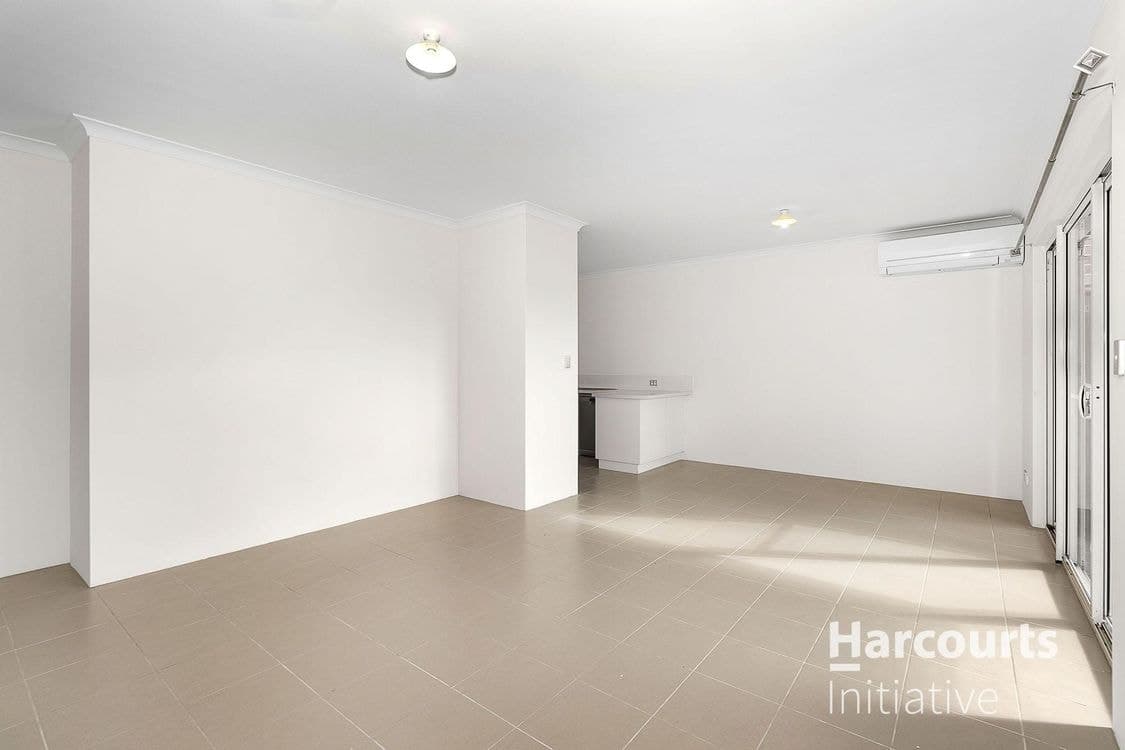 255B Mirrabooka Avenue, BALGA, WA 6061, Balga - Thumbnail 6