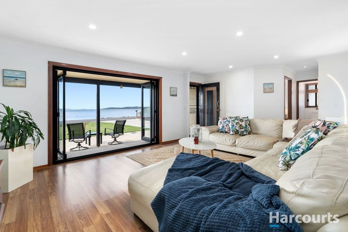 45 Waterfront Road, Swan Bay, NSW 2324, Swan Bay - Thumbnail 4