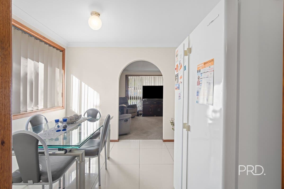 2 Fraser Street, MOUNT AUSTIN NSW 2650, Mount Austin - Thumbnail 6