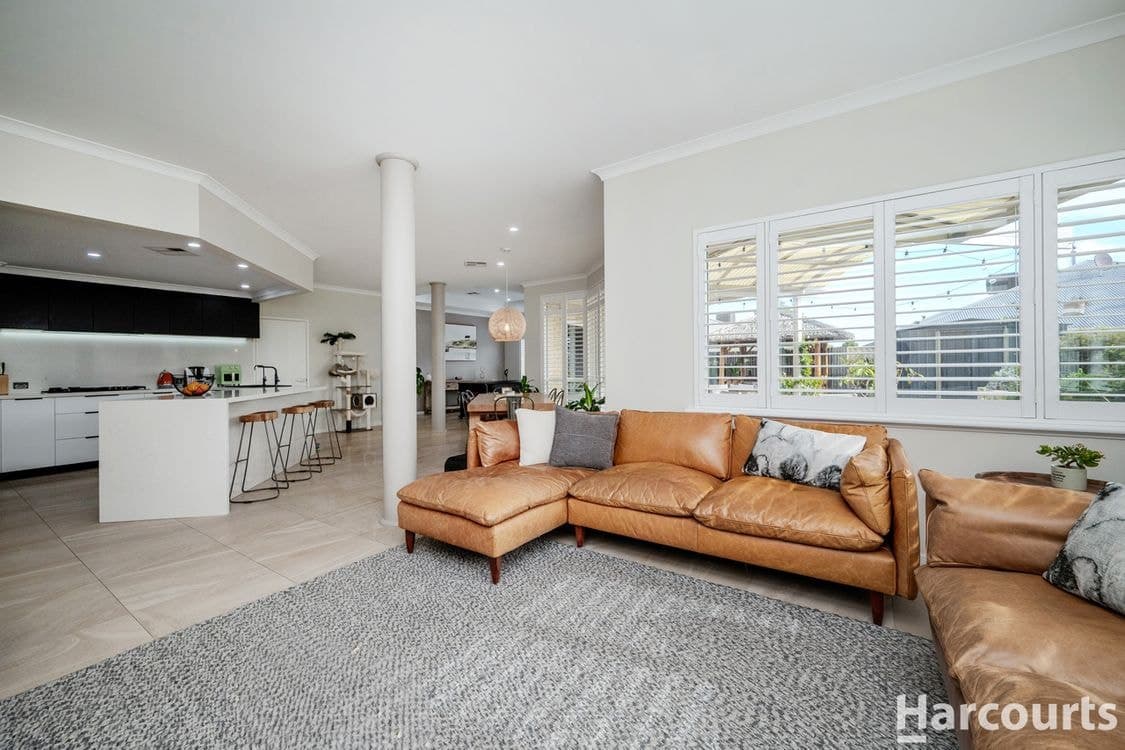 1 Kyby Place, CARRAMAR, WA 6031, Carramar - Thumbnail 6