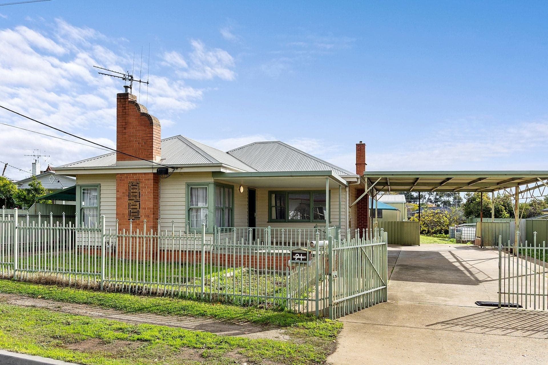 21 Castle Street, North Bendigo, North Bendigo, North Bendigo - Thumbnail 2
