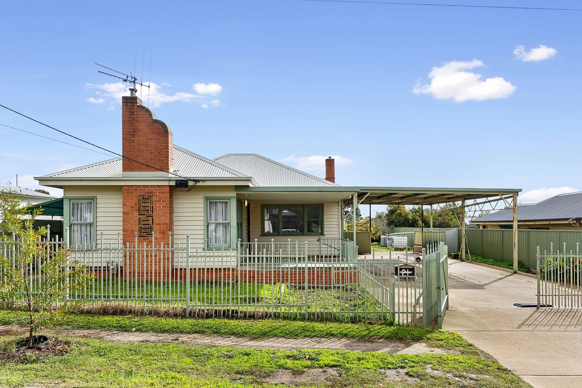 21 Castle Street, North Bendigo, North Bendigo, North Bendigo - Thumbnail 3