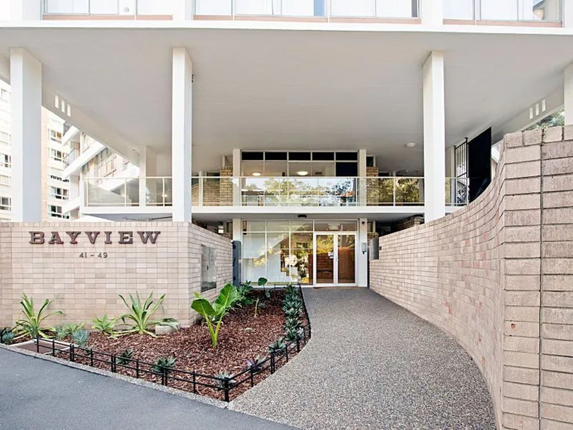 46 / 41-49 Roslyn Gardens, Elizabeth Bay, Elizabeth Bay - Image 1