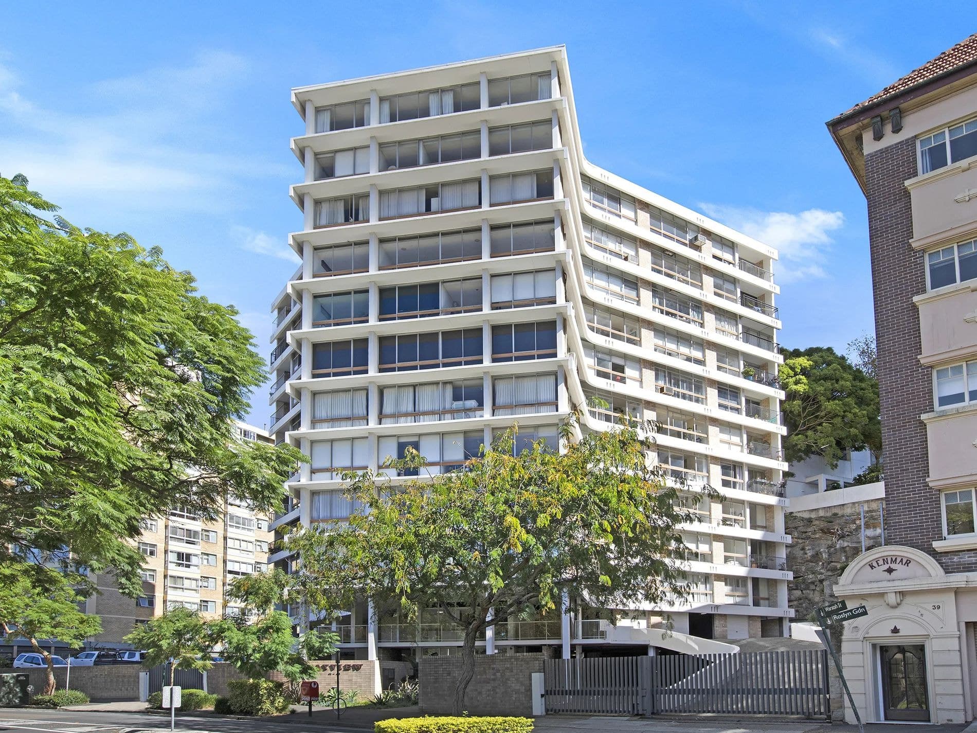 46 / 41-49 Roslyn Gardens, Elizabeth Bay, Elizabeth Bay - Thumbnail 4