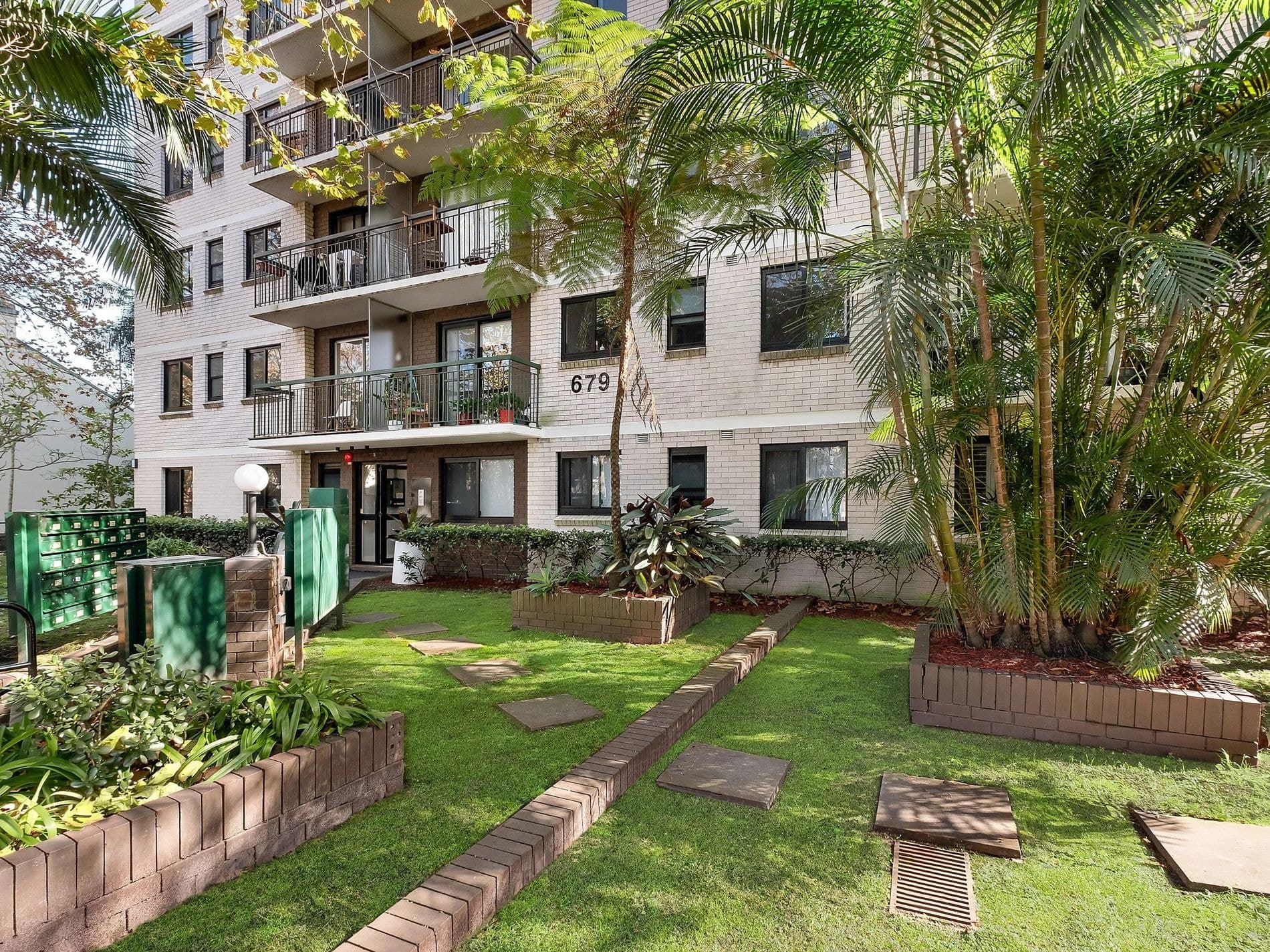 72 / 679 Bourke Street, Surry Hills, Surry Hills - Thumbnail 2