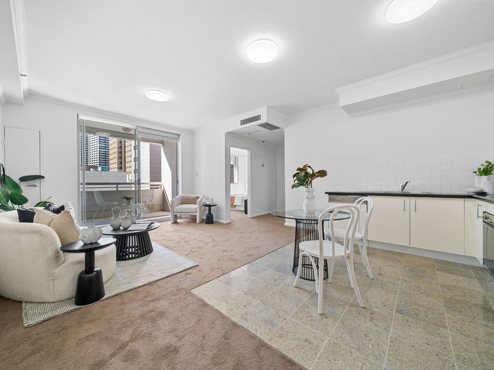 267 / 298-304 Sussex Street, Sydney, Sydney - Thumbnail 6