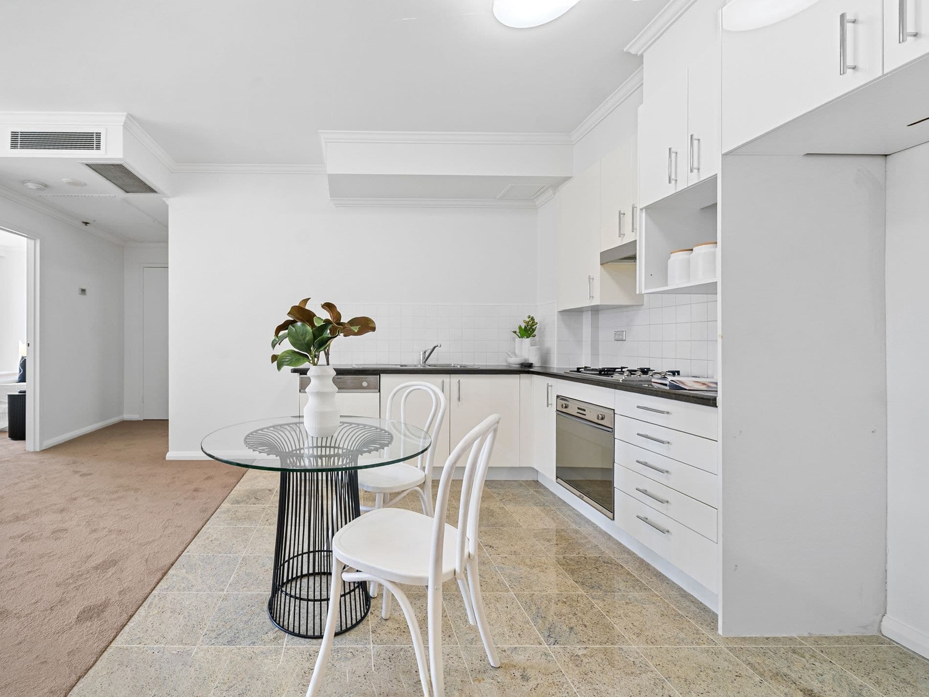 267 / 298-304 Sussex Street, Sydney, Sydney - Thumbnail 7