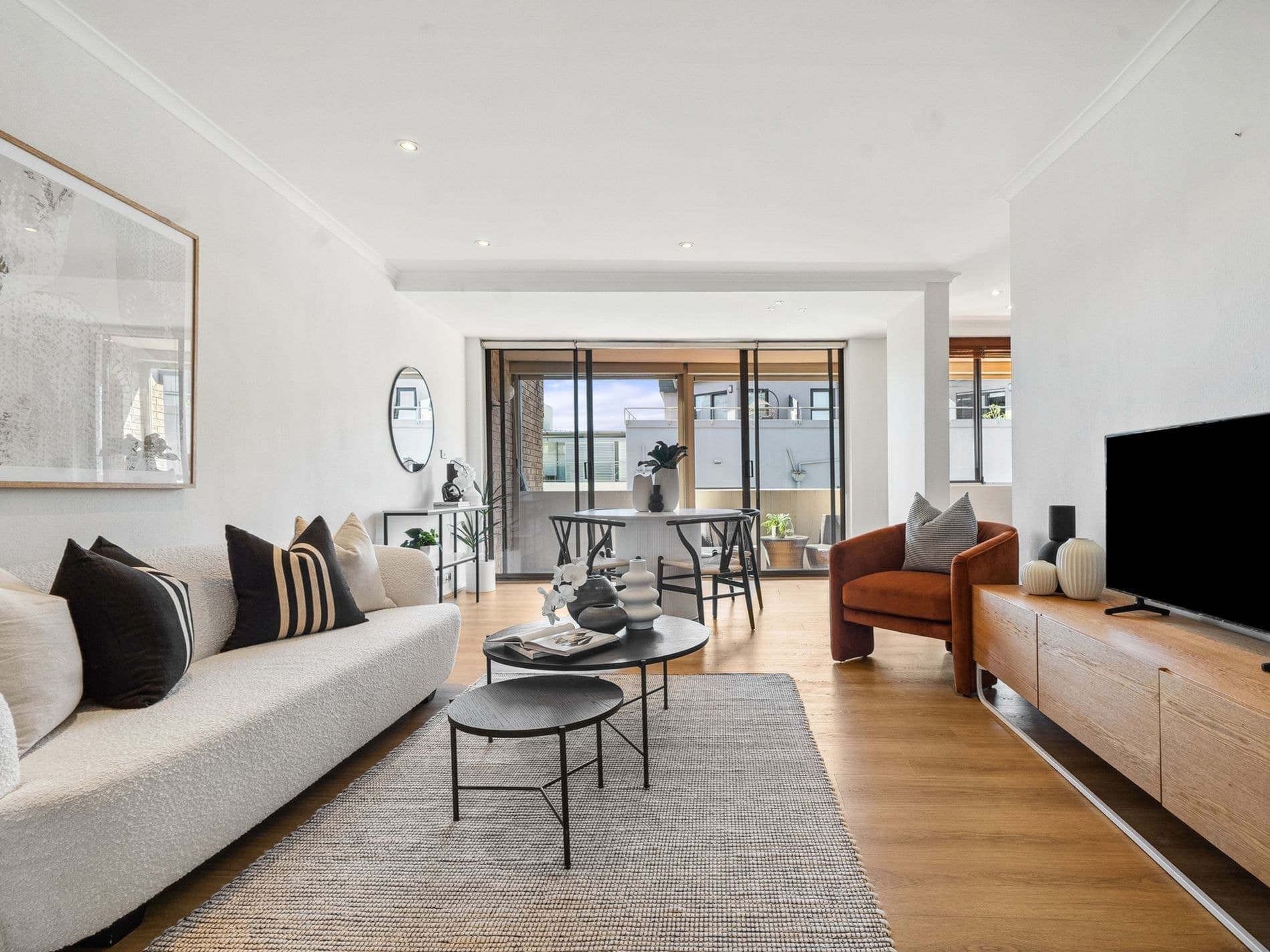 26 / 5-13 Hutchinson Street, Surry Hills, Surry Hills - Thumbnail 5