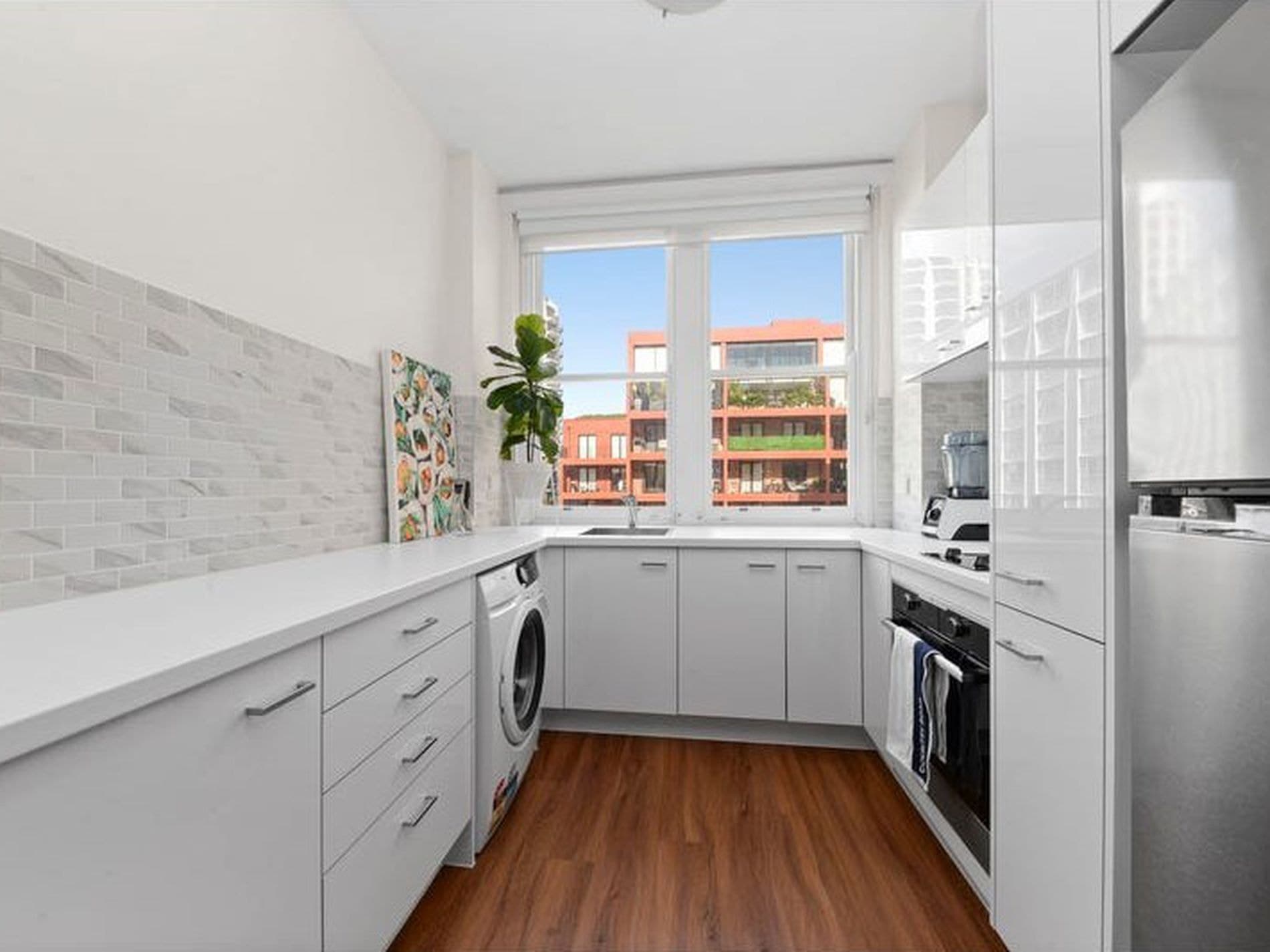411 / 3-5 Greenknowe Avenue, Elizabeth Bay, Elizabeth Bay - Thumbnail 4