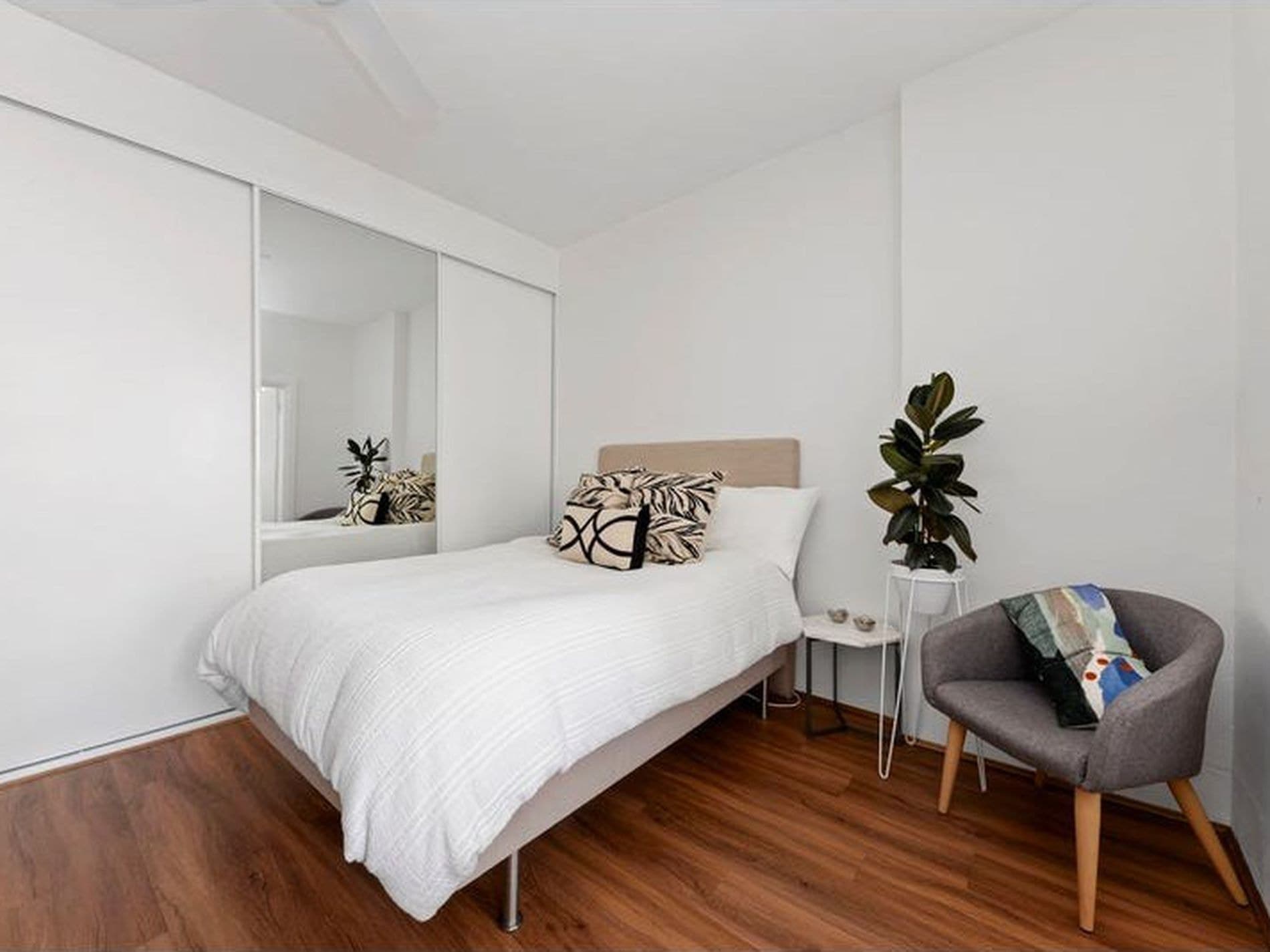 411 / 3-5 Greenknowe Avenue, Elizabeth Bay, Elizabeth Bay - Thumbnail 6