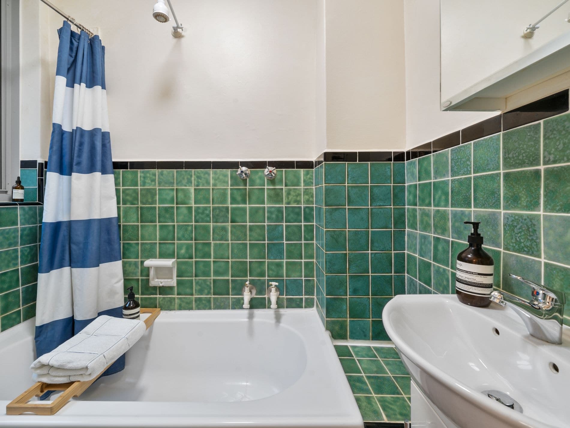 10 / 5-7 Earl Place, Potts Point, Potts Point - Image 1
