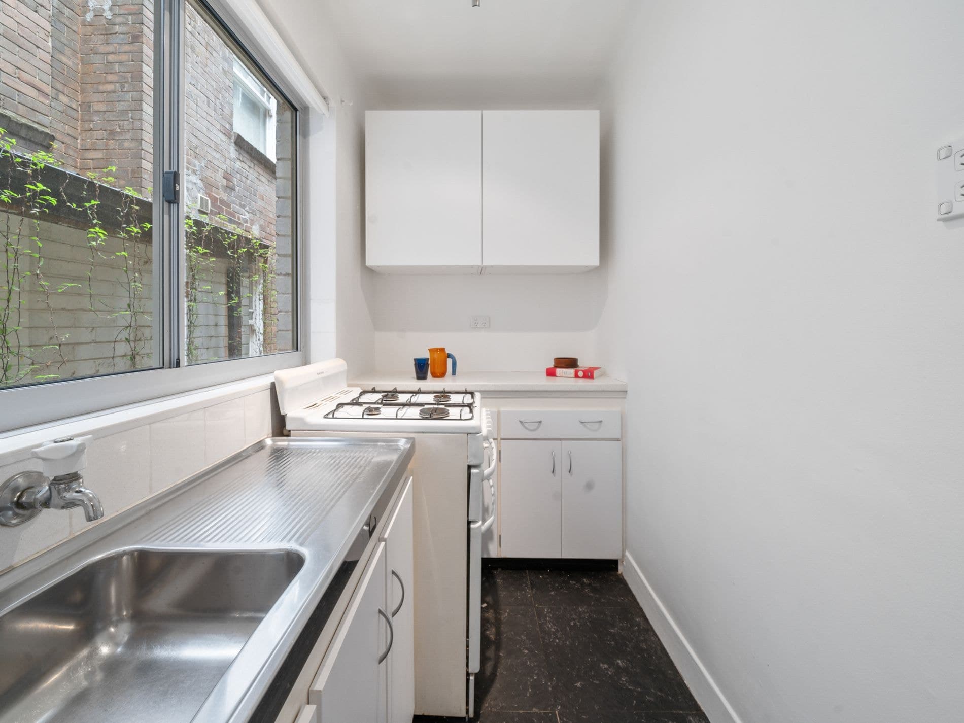 10 / 5-7 Earl Place, Potts Point, Potts Point - Thumbnail 6