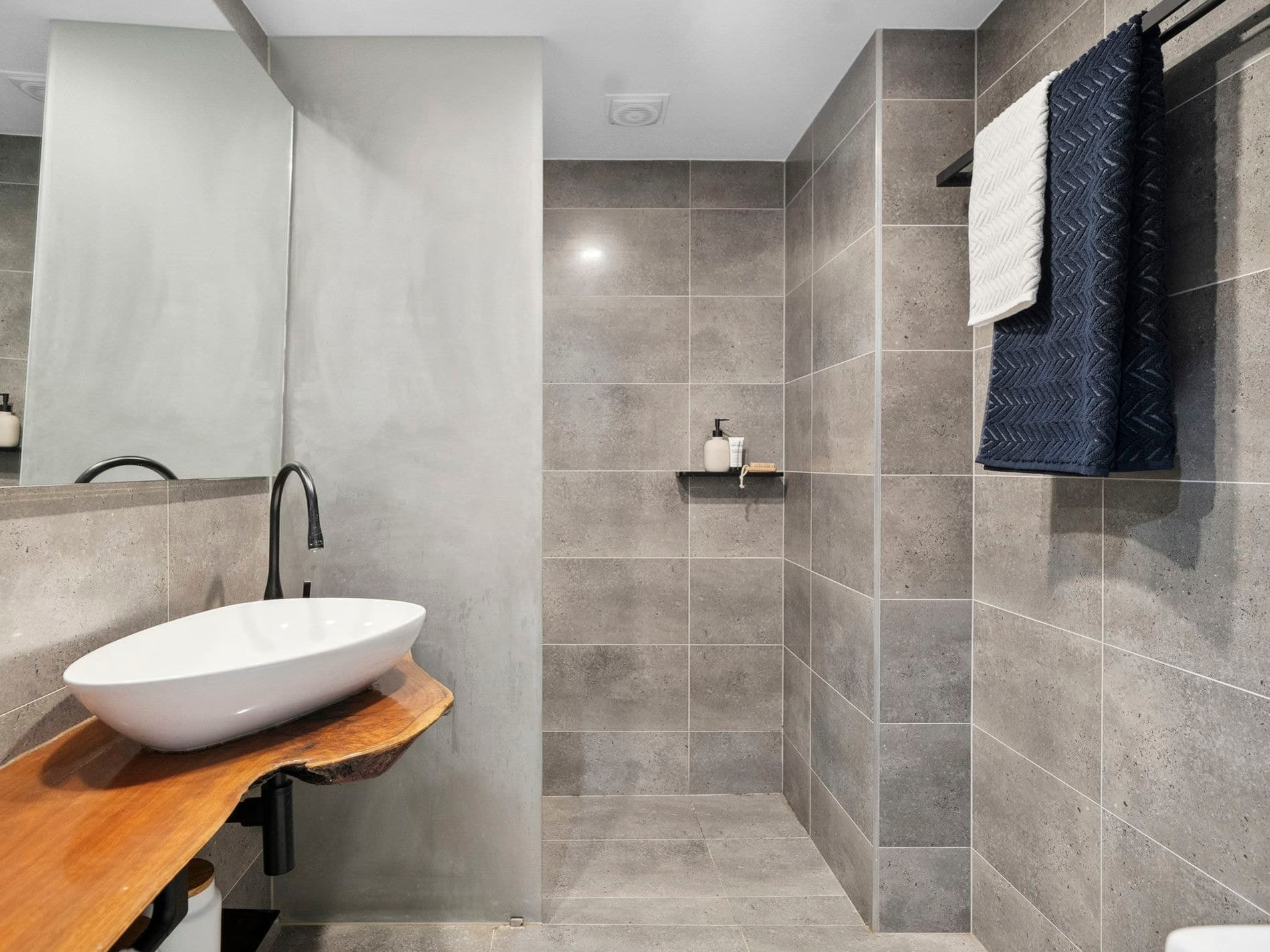 5 / 3-13 Erskineville Road, Newtown, Newtown - Image 1