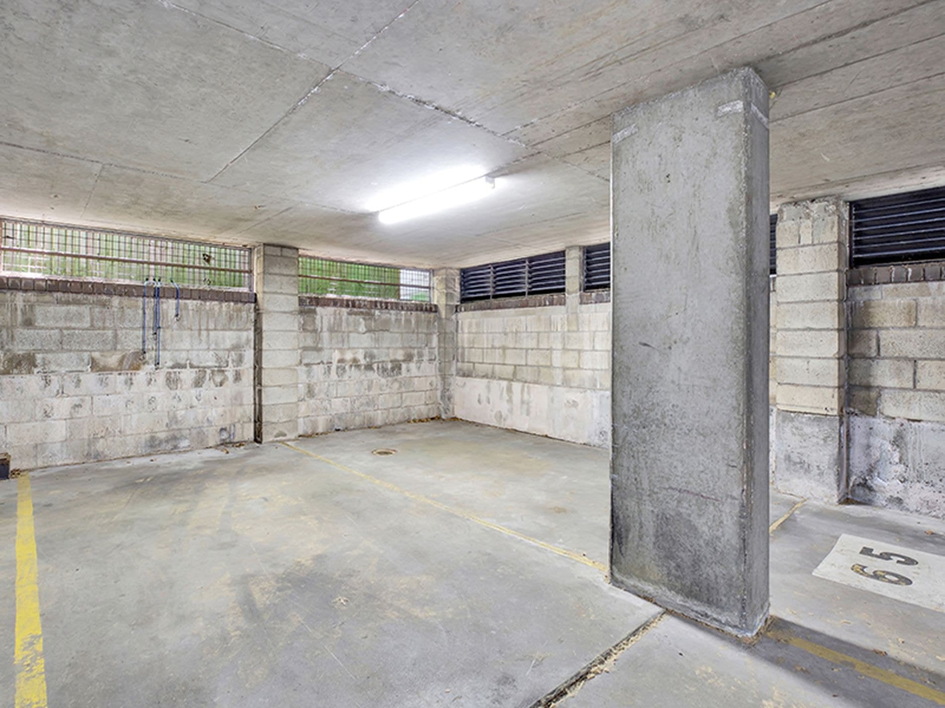 64 / 679 Bourke Street, Surry Hills, Surry Hills - Thumbnail 2