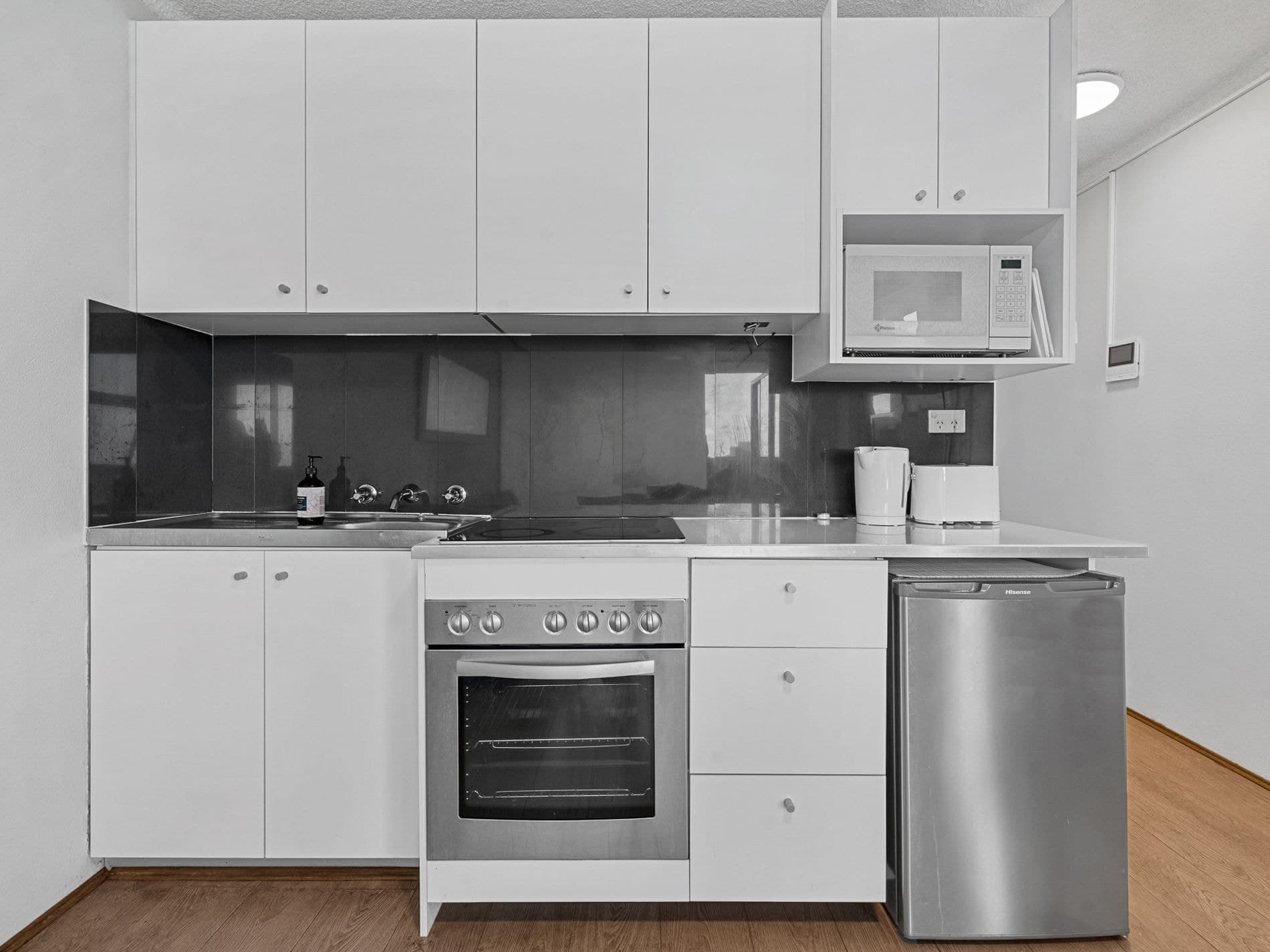 121 / 13 Waine Street, Surry Hills, Surry Hills - Thumbnail 7
