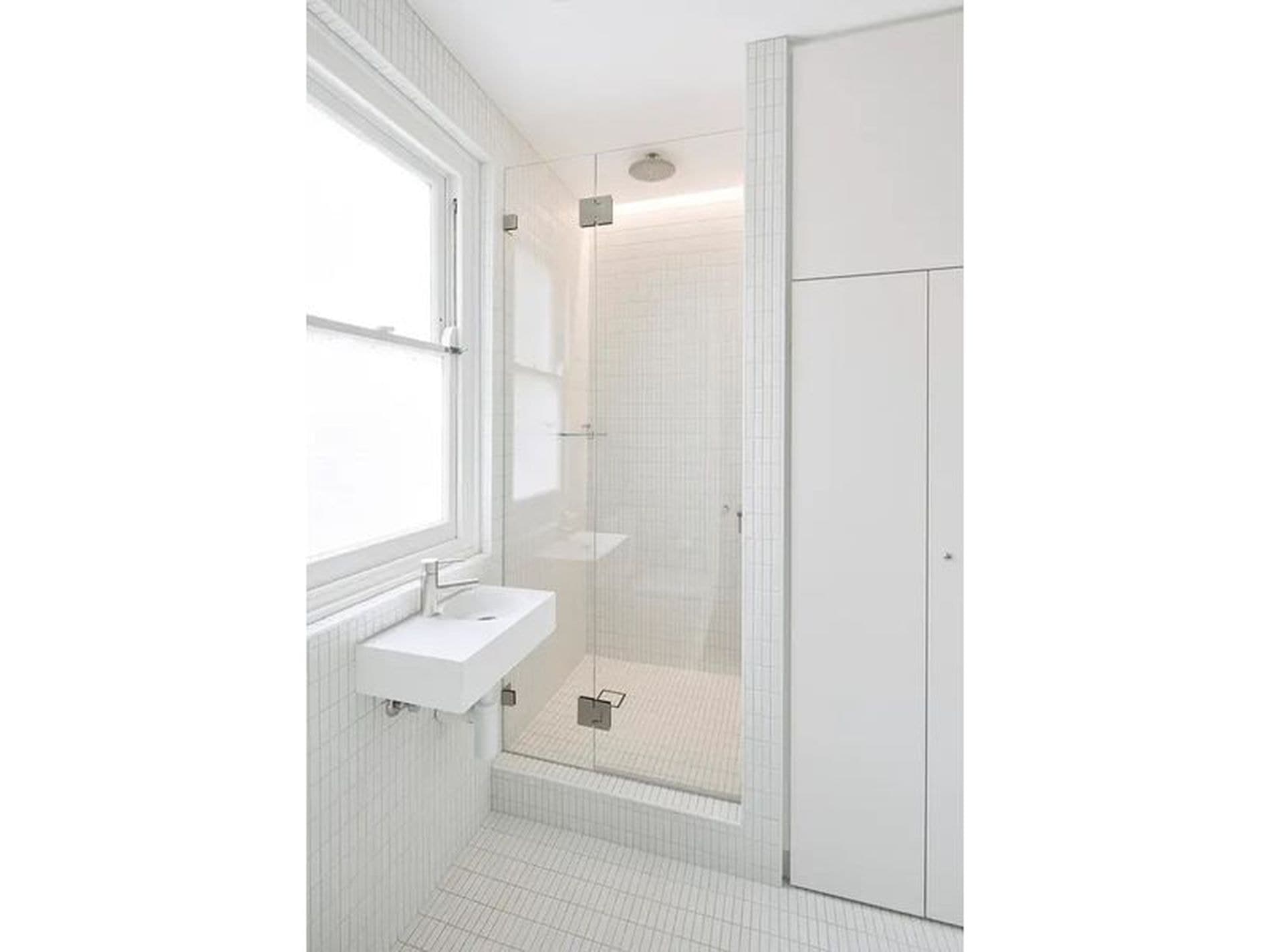 112 / 3-5 Greenknowe Avenue, Elizabeth Bay, Elizabeth Bay - Thumbnail 2