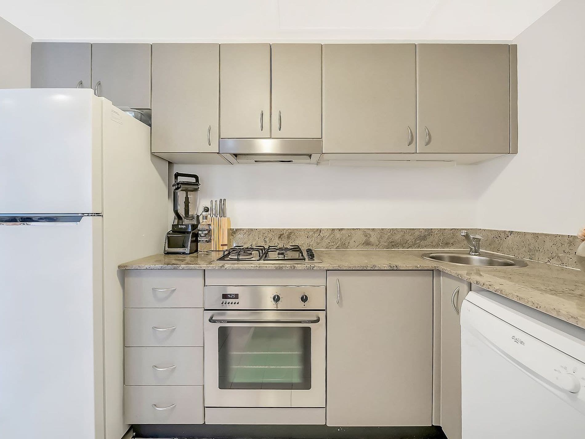 508 / 174 Goulburn Street, Surry Hills, Surry Hills - Thumbnail 7