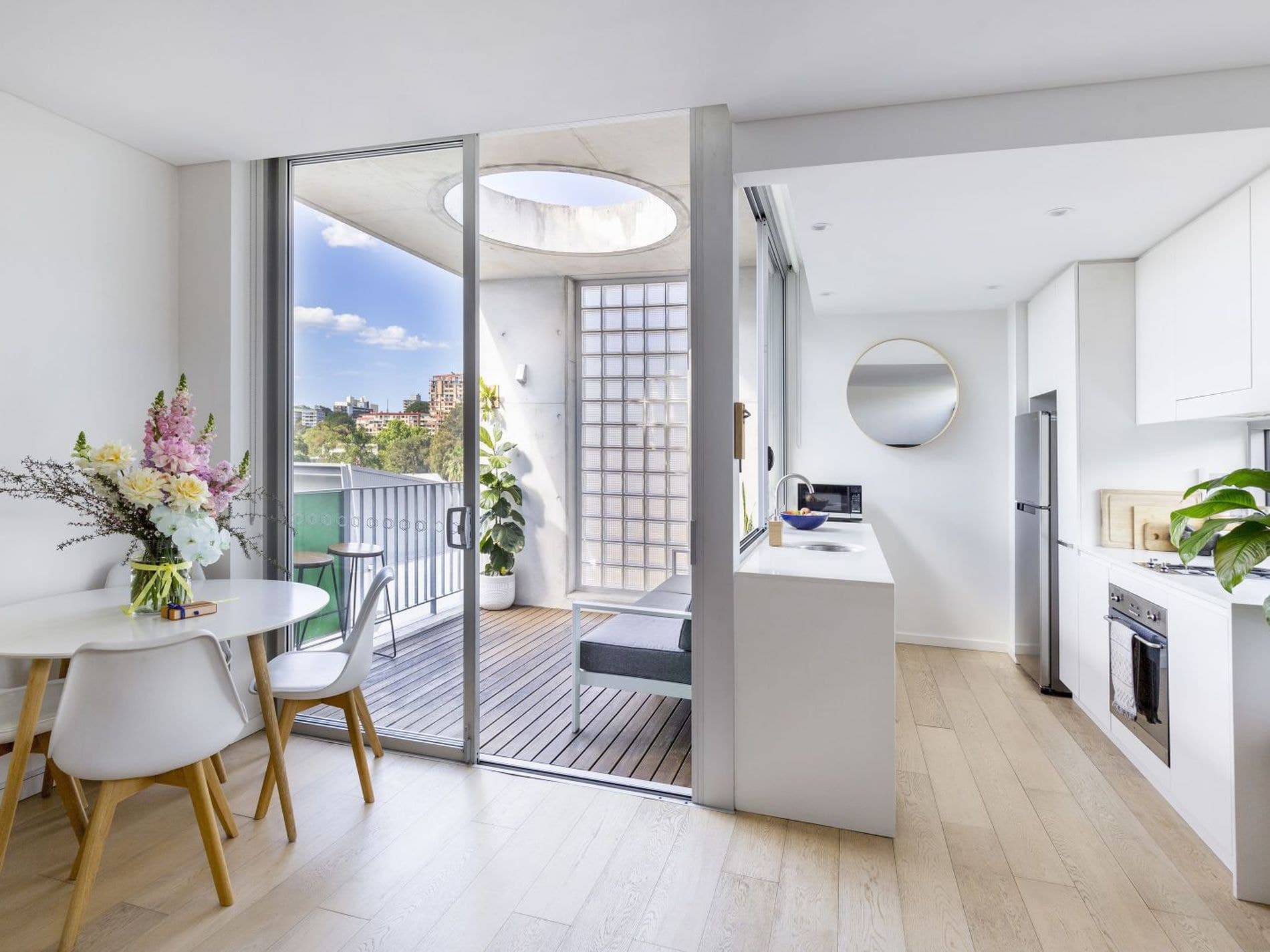 30 / 85 Bourke Street, Woolloomooloo, Woolloomooloo - Thumbnail 5