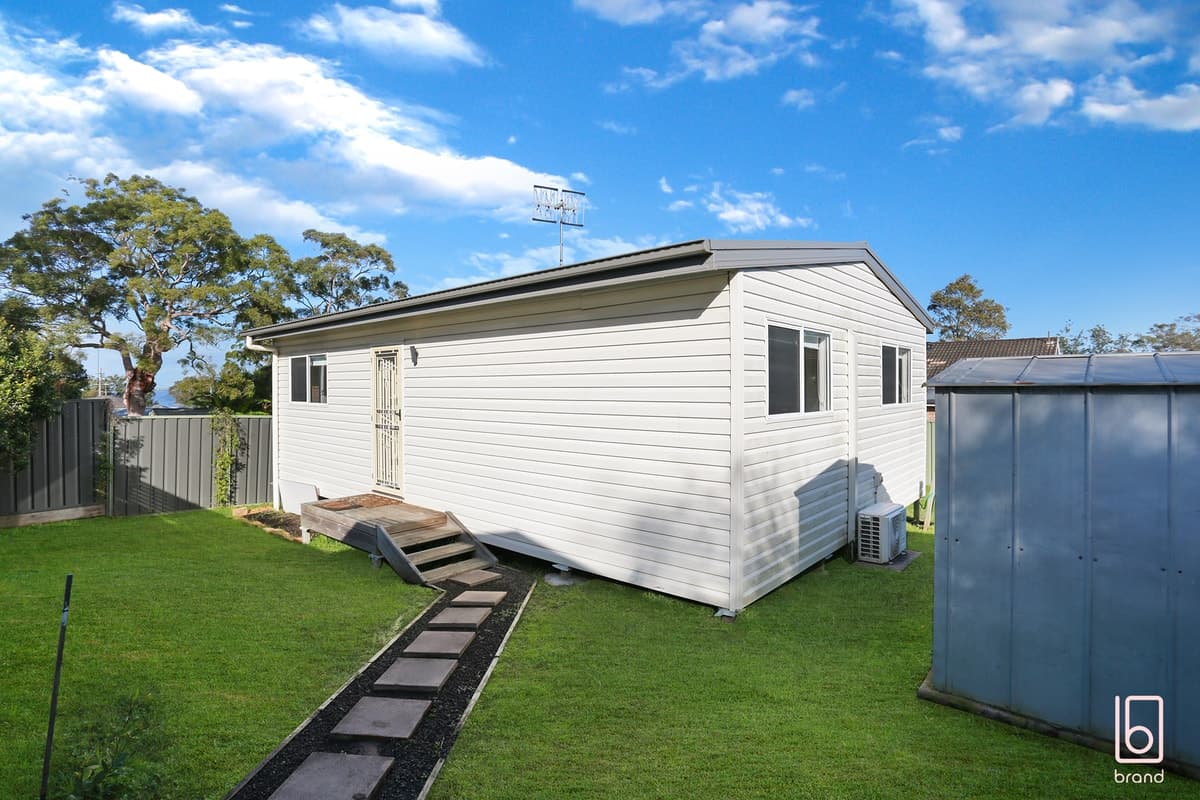 74a Minnamurra Road, GOROKAN, Gorokan - Thumbnail 3