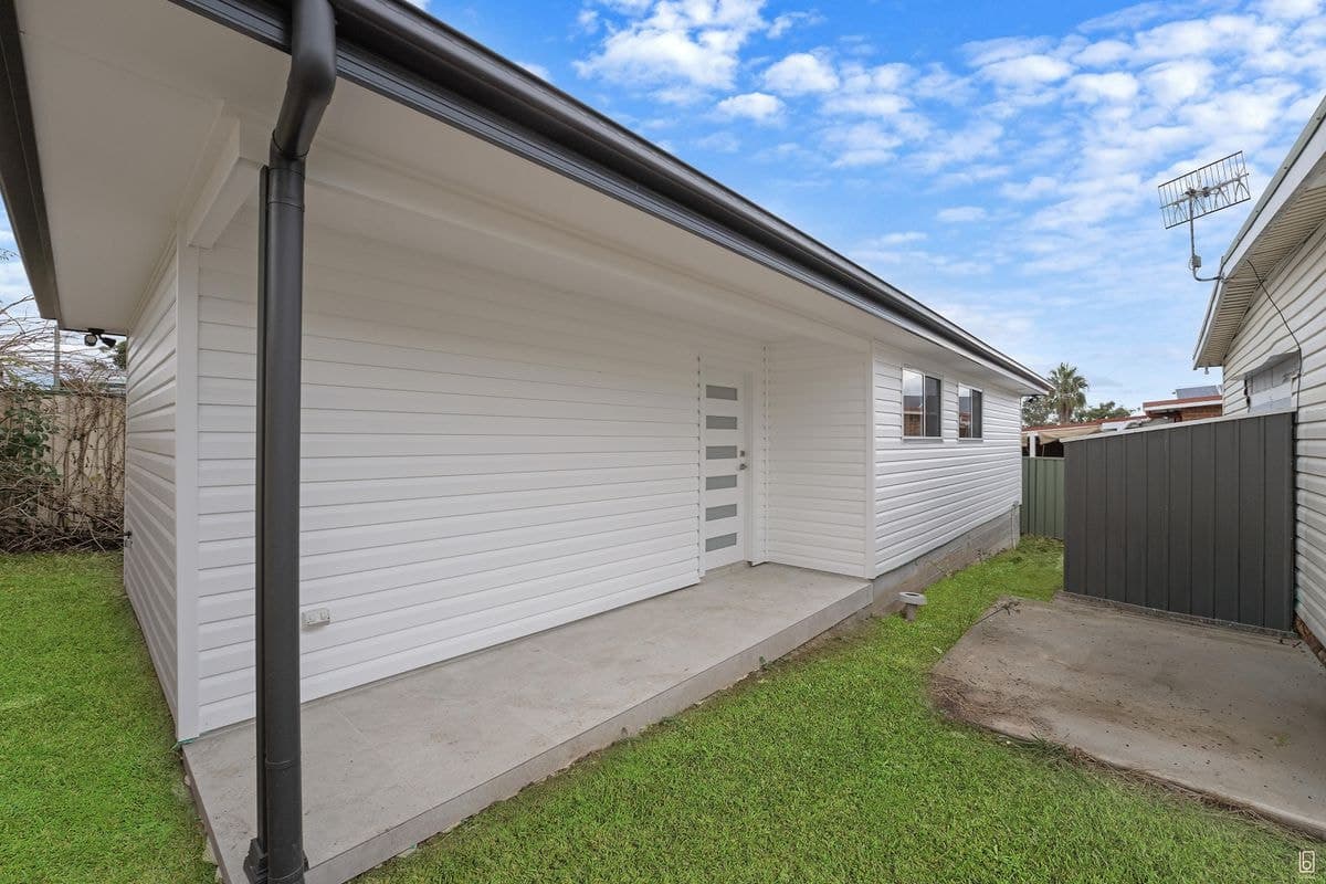 97b Dalnott Road, GOROKAN, Gorokan - Thumbnail 3