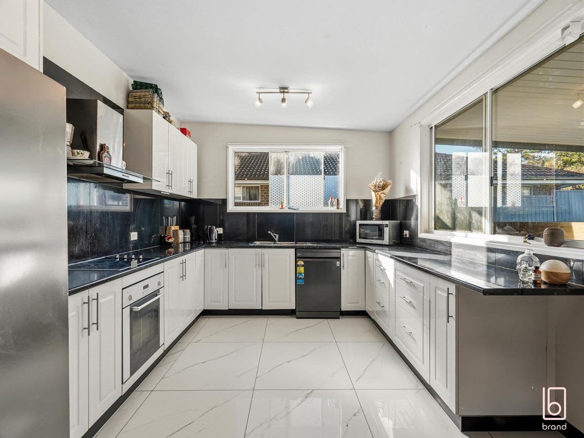 45 Mckellar Boulevard, BLUE HAVEN, Blue Haven - Thumbnail 4