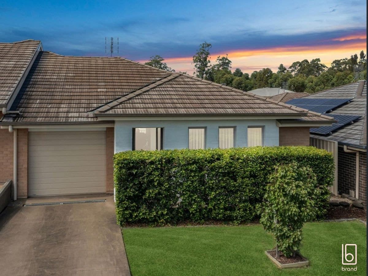 4 Dahlia Avenue, HAMLYN TERRACE, Hamlyn Terrace - Thumbnail 3