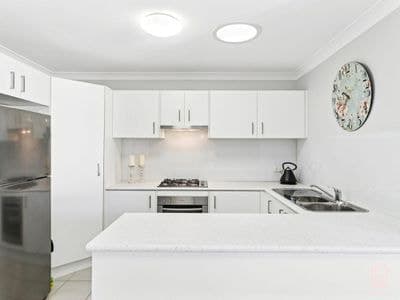 4 Dahlia Avenue, HAMLYN TERRACE, Hamlyn Terrace - Thumbnail 8