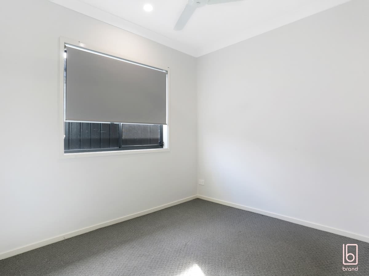 34 Bradman Drive, WOONGARRAH, Woongarrah - Image 1