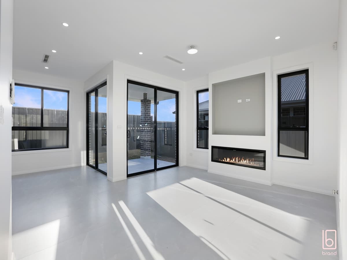 57B Voyager Street, WADALBA, Wadalba - Thumbnail 4