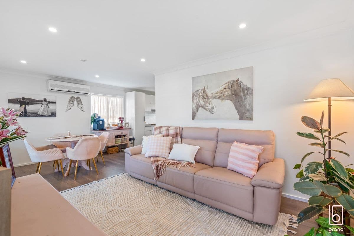 8 Georgina Avenue, GOROKAN, Gorokan - Thumbnail 7