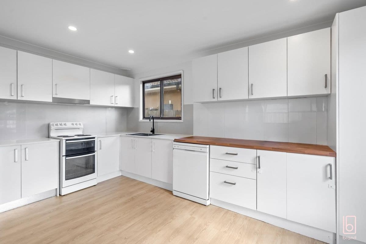 6 Kennedy Street, GOROKAN, Gorokan - Thumbnail 4