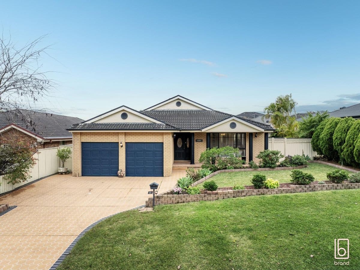 23 Peppercorn Avenue, WOONGARRAH, Woongarrah - Thumbnail 3