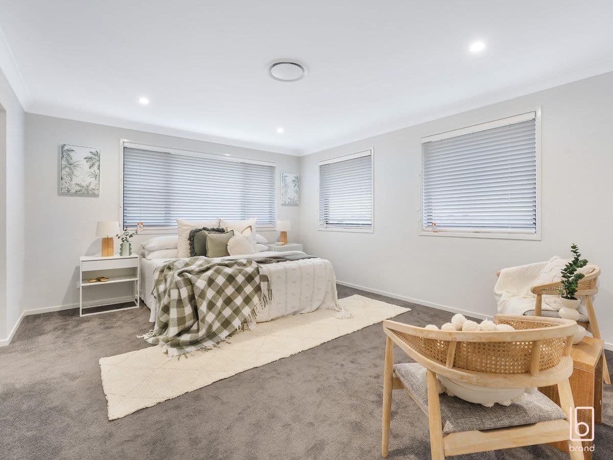 15 Mary Mackillop Drive, WOONGARRAH, Woongarrah - Thumbnail 5