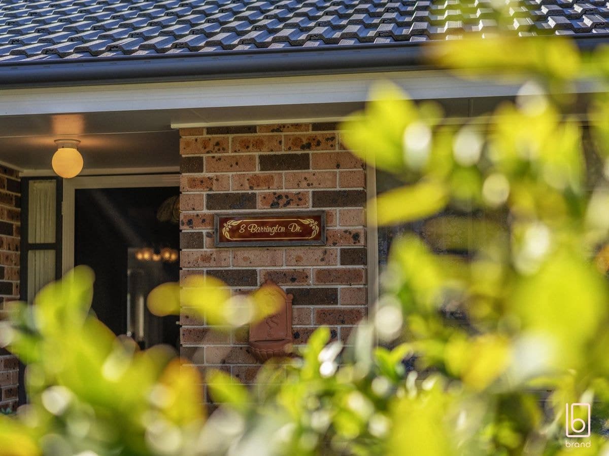 8 North Barrington Road, WOONGARRAH, Woongarrah - Thumbnail 6