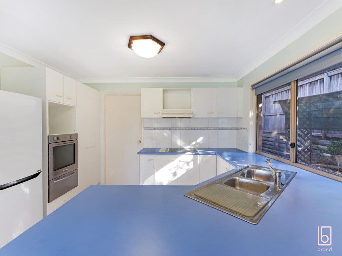 8 North Barrington Road, WOONGARRAH, Woongarrah - Thumbnail 8