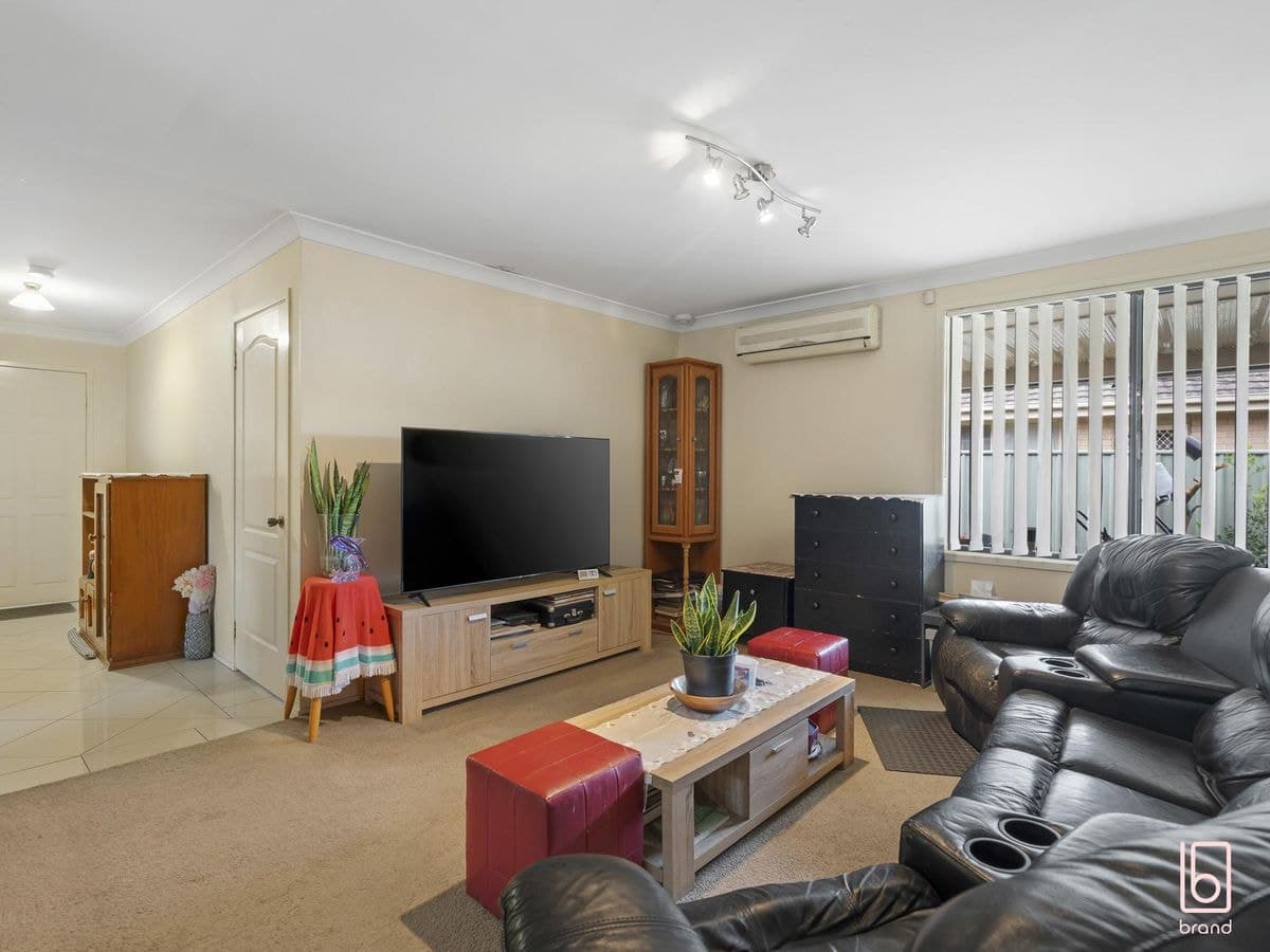 23 Lady Laurel Drive, BLUE HAVEN, Blue Haven - Thumbnail 8