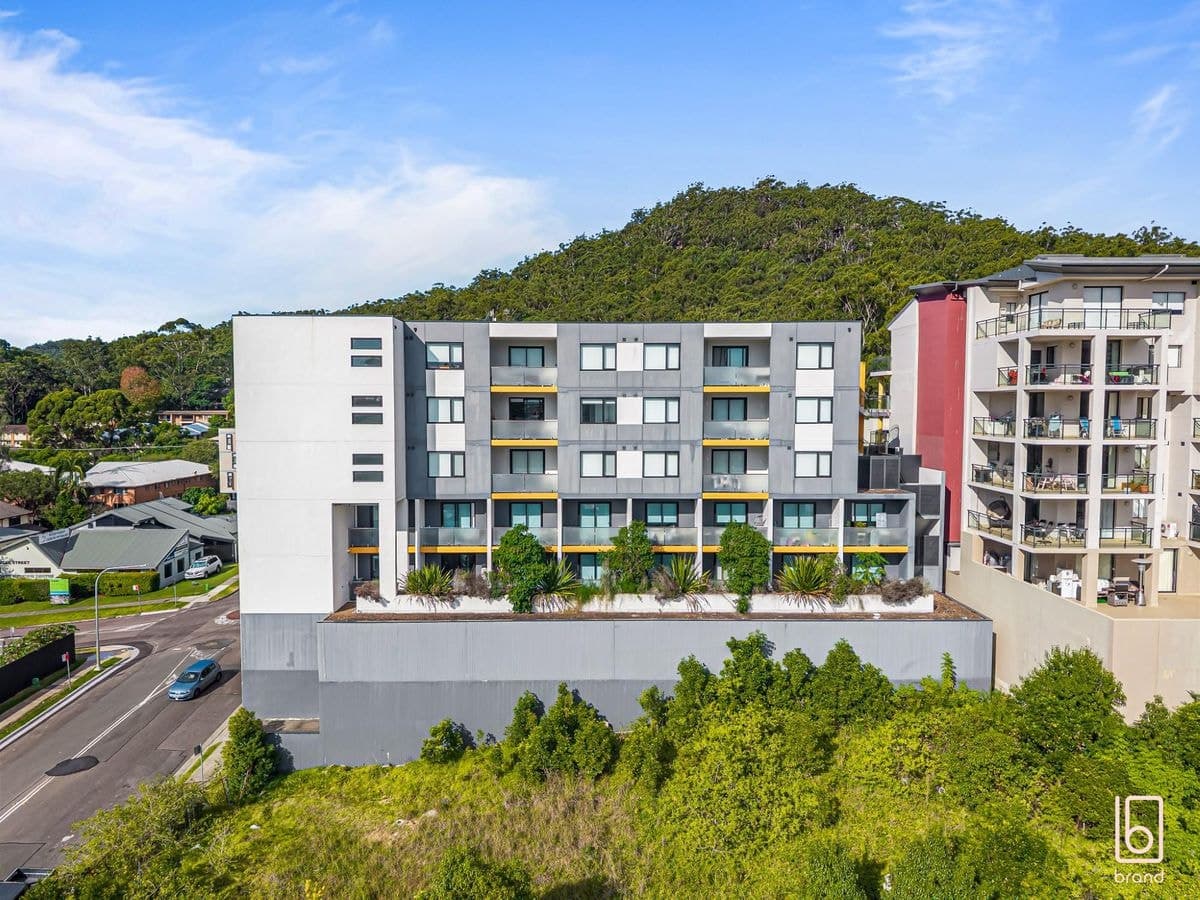 402 / 47 Beane Street, GOSFORD, Gosford - Thumbnail 3