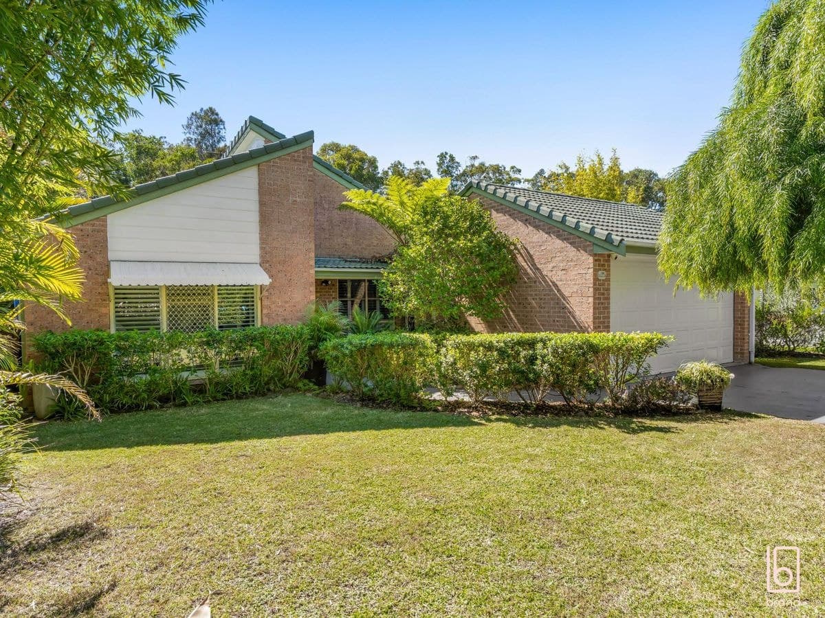 34 Nicholson Crescent, NORAVILLE, Noraville - Thumbnail 3
