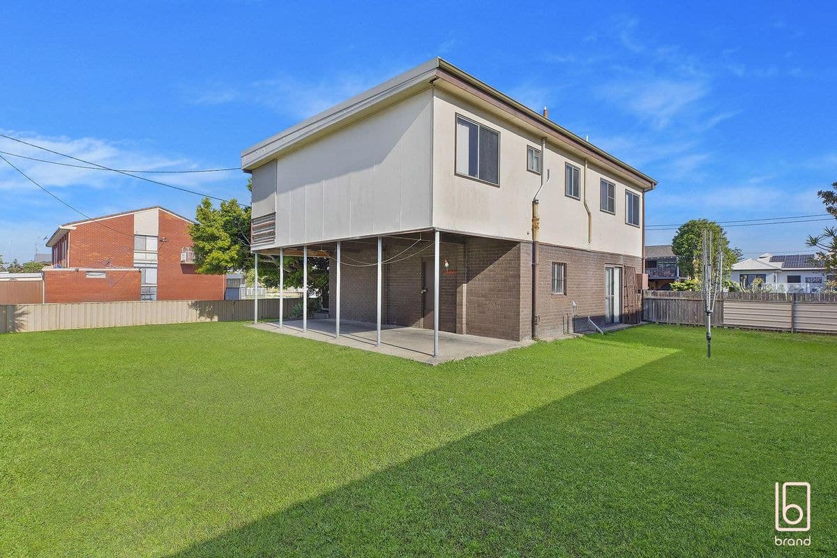 10 Coogee Avenue, THE ENTRANCE NORTH, The Entrance North - Thumbnail 3