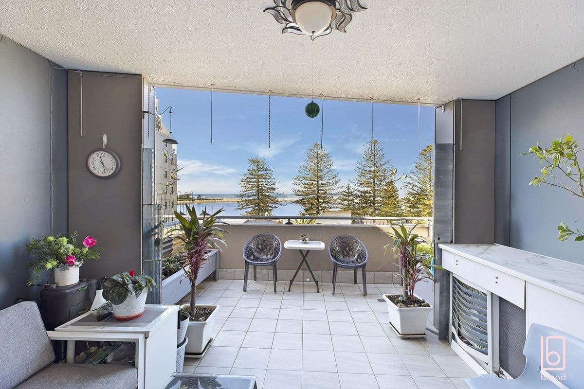 406 / 18 Coral Street, THE ENTRANCE, The Entrance - Thumbnail 3