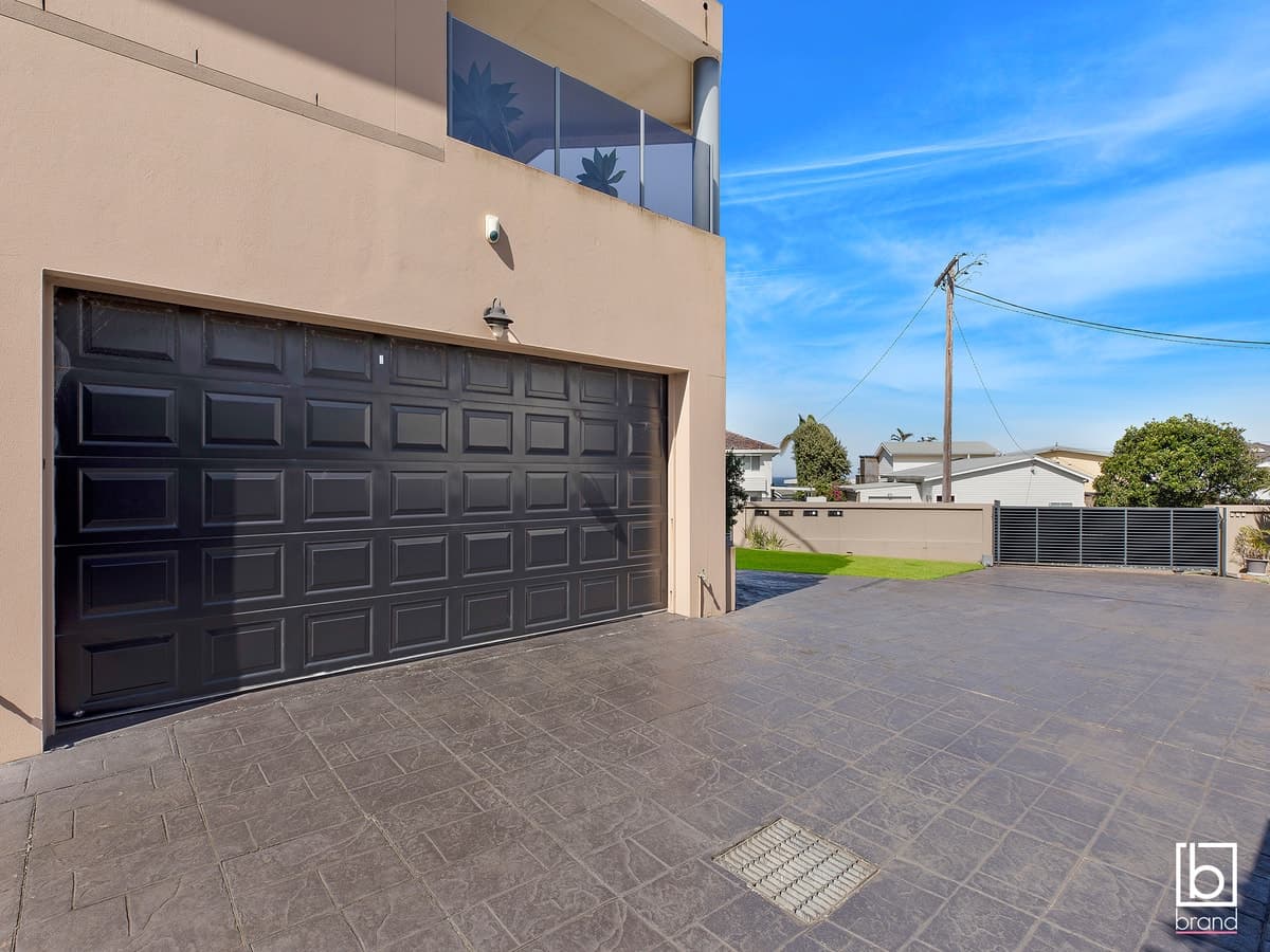 2 / 73 Ocean Parade, THE ENTRANCE, The Entrance - Image 1