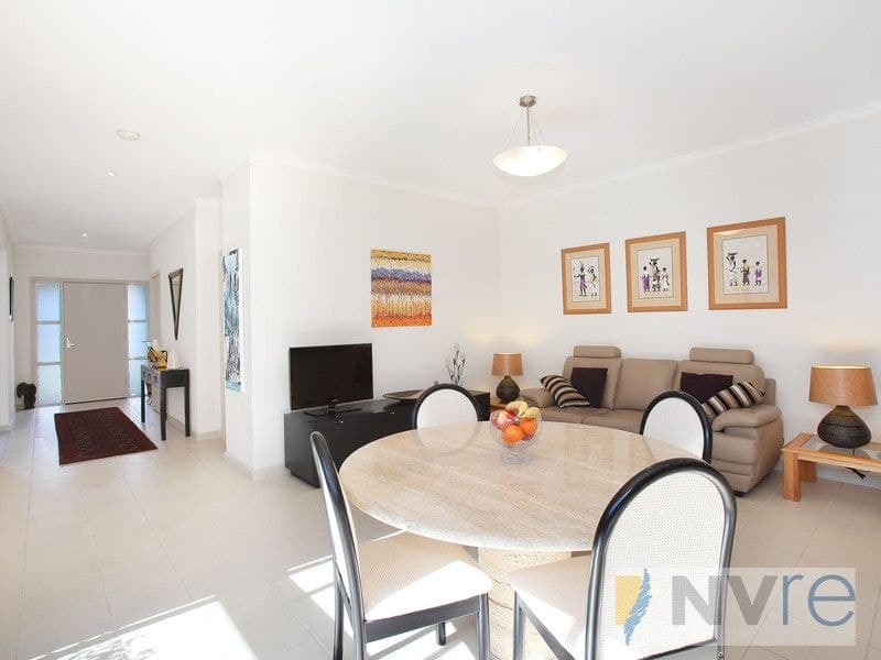 25 Henricks Avenue Newington NSW, Newington - Thumbnail 4