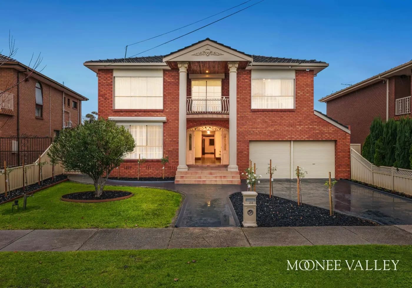24 Windsor Drive, Avondale Heights, Avondale Heights - Thumbnail 2