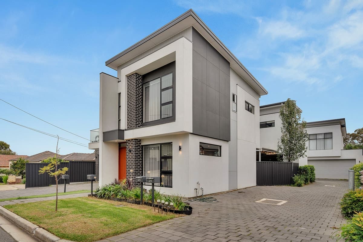 1 / 9 Moyle Avenue, Rostrevor SA 5073, Rostrevor - Image 1