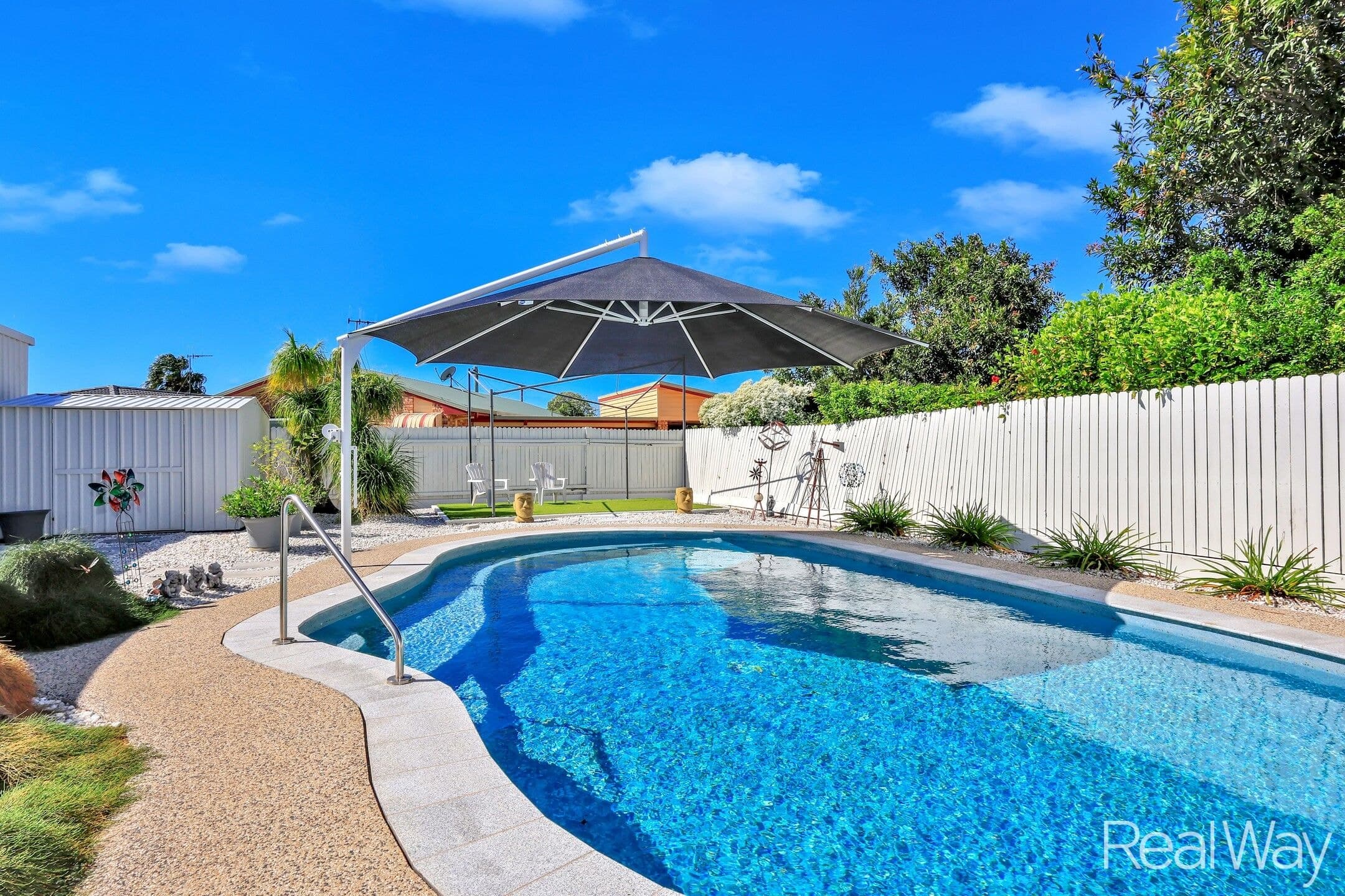 15 Jensen Street, Avenell Heights QLD 4670, Avenell Heights - Thumbnail 3