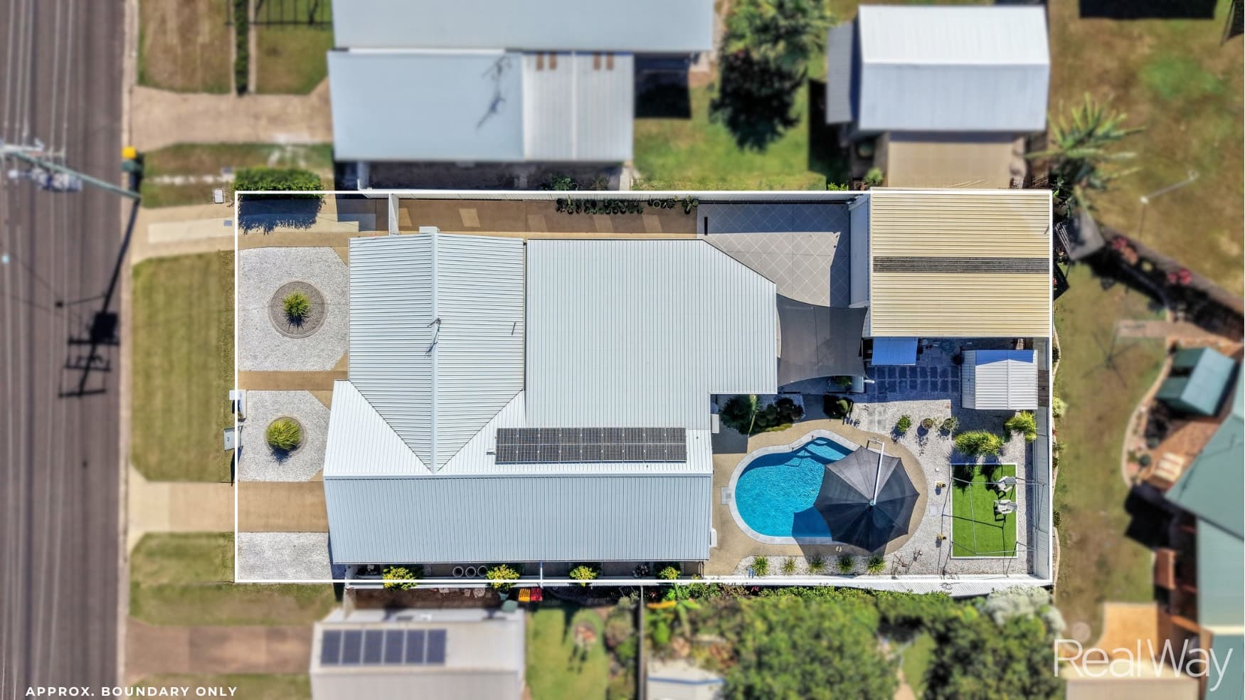 15 Jensen Street, Avenell Heights QLD 4670, Avenell Heights - Thumbnail 4