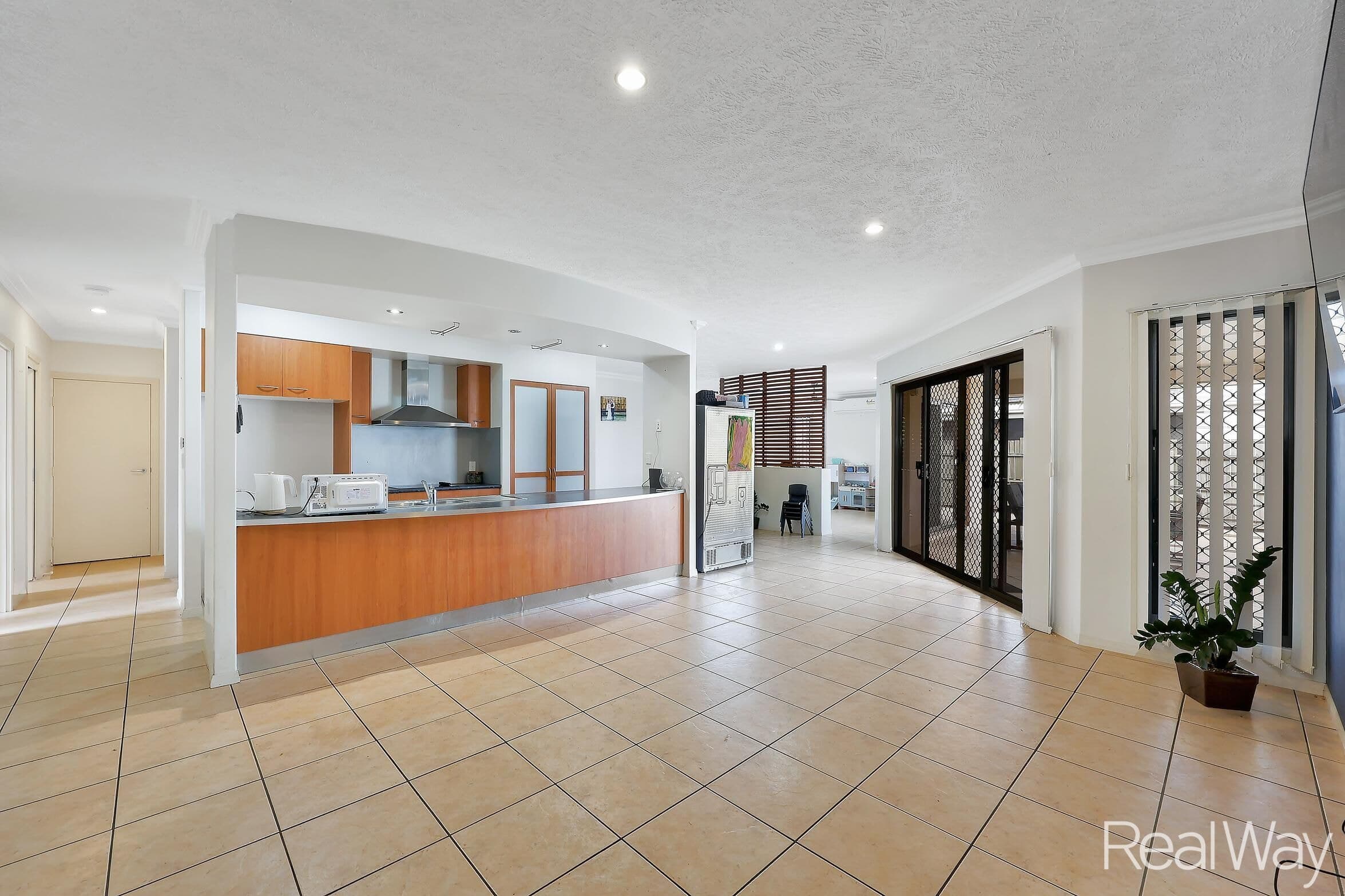 58 Chancellor Drive, Avenell Heights QLD 4670, Avenell Heights - Thumbnail 6
