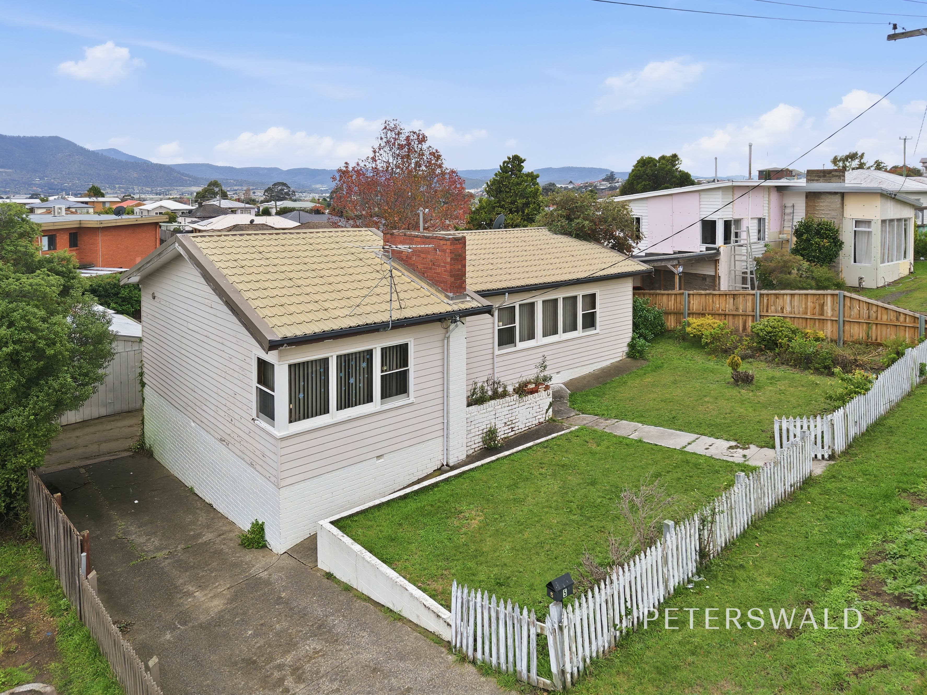 5 Paringa Road, Glenorchy TAS 7010, Glenorchy - Image 1