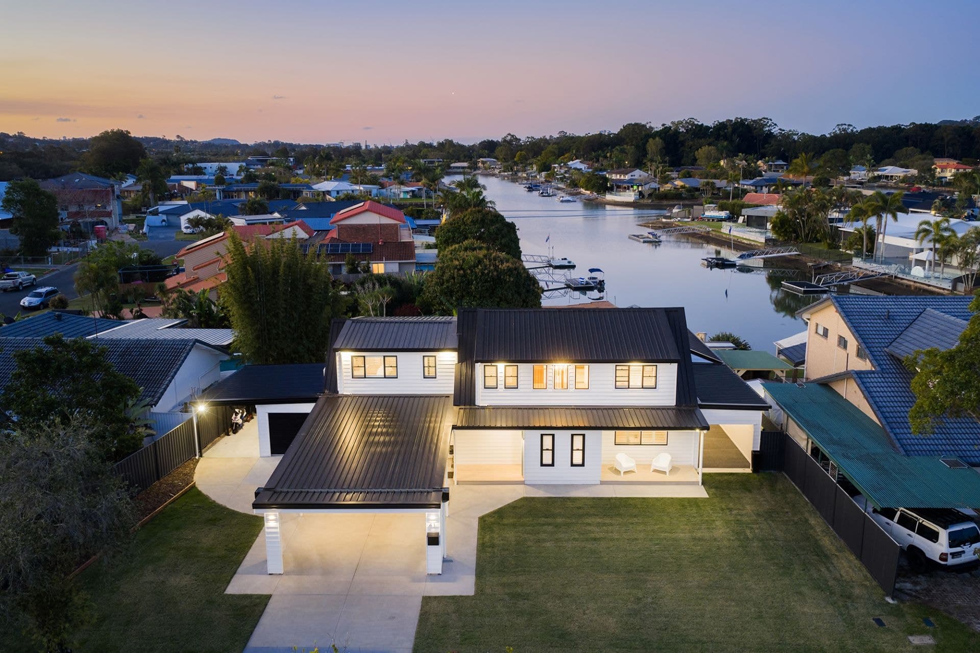 41 Mainsail Street, Currumbin Waters - Image 1