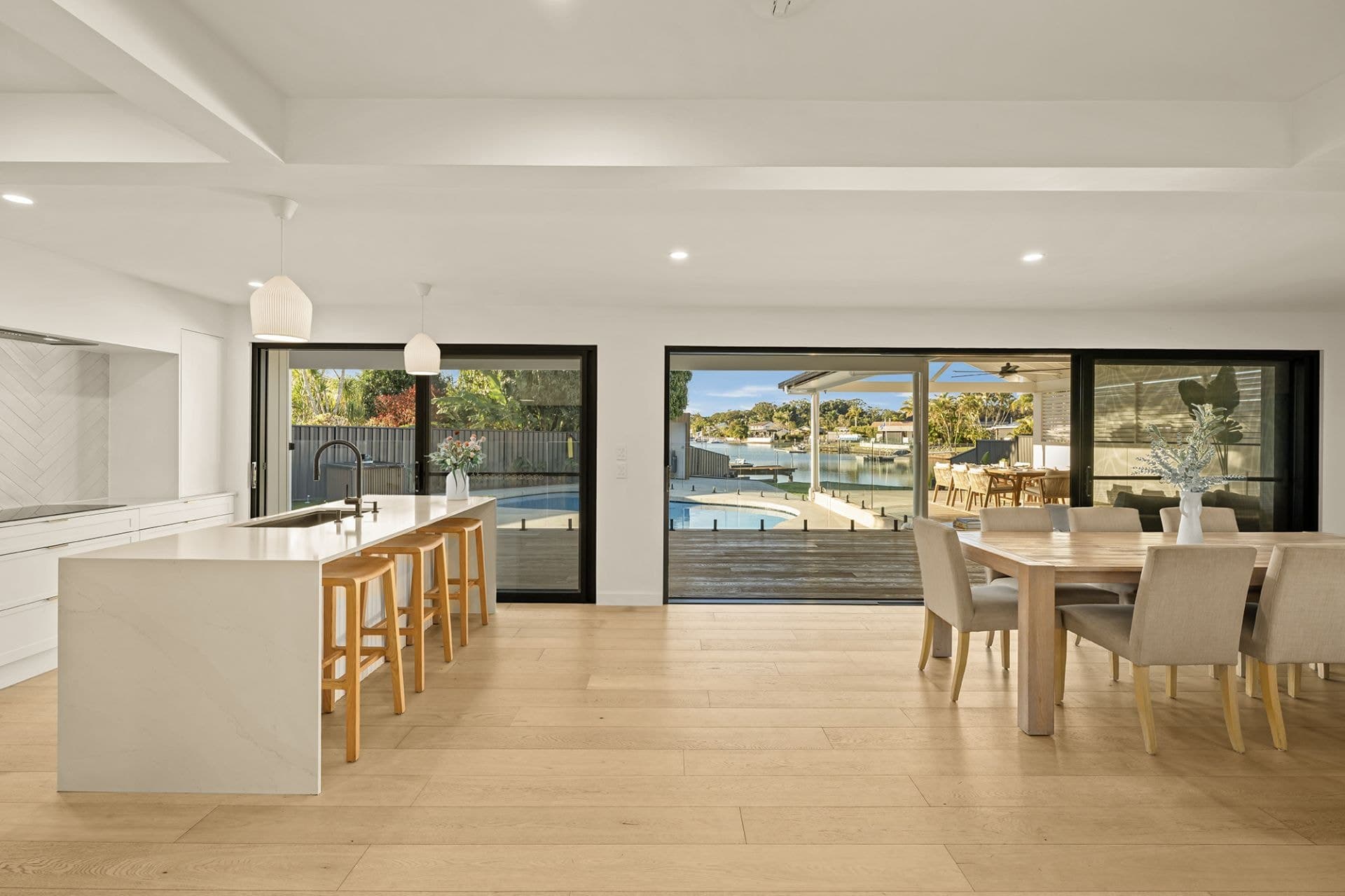 41 Mainsail Street, Currumbin Waters - Thumbnail 5